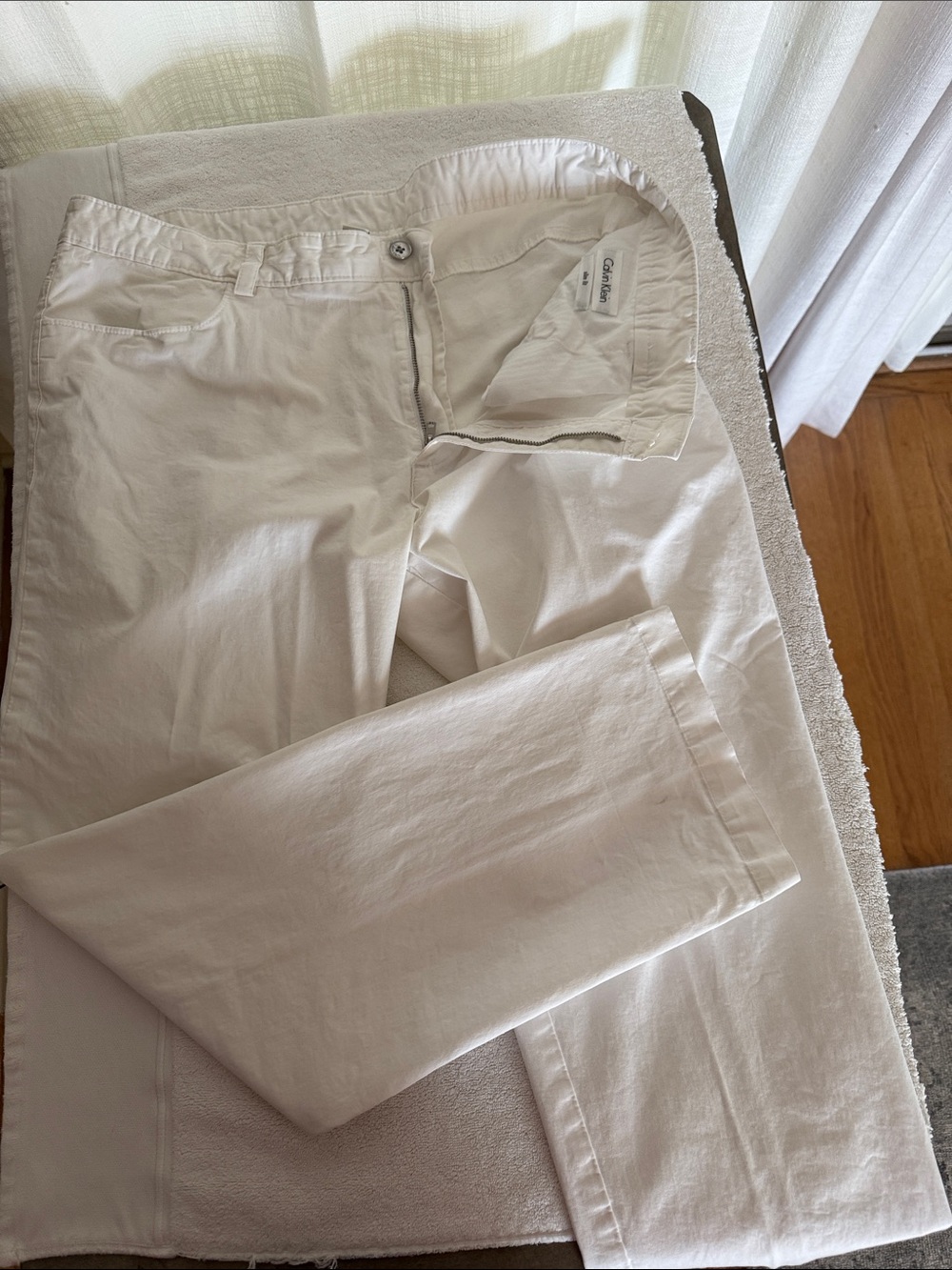 Calvin Klein Men's White Chino Pants 38 waist 30 inseam